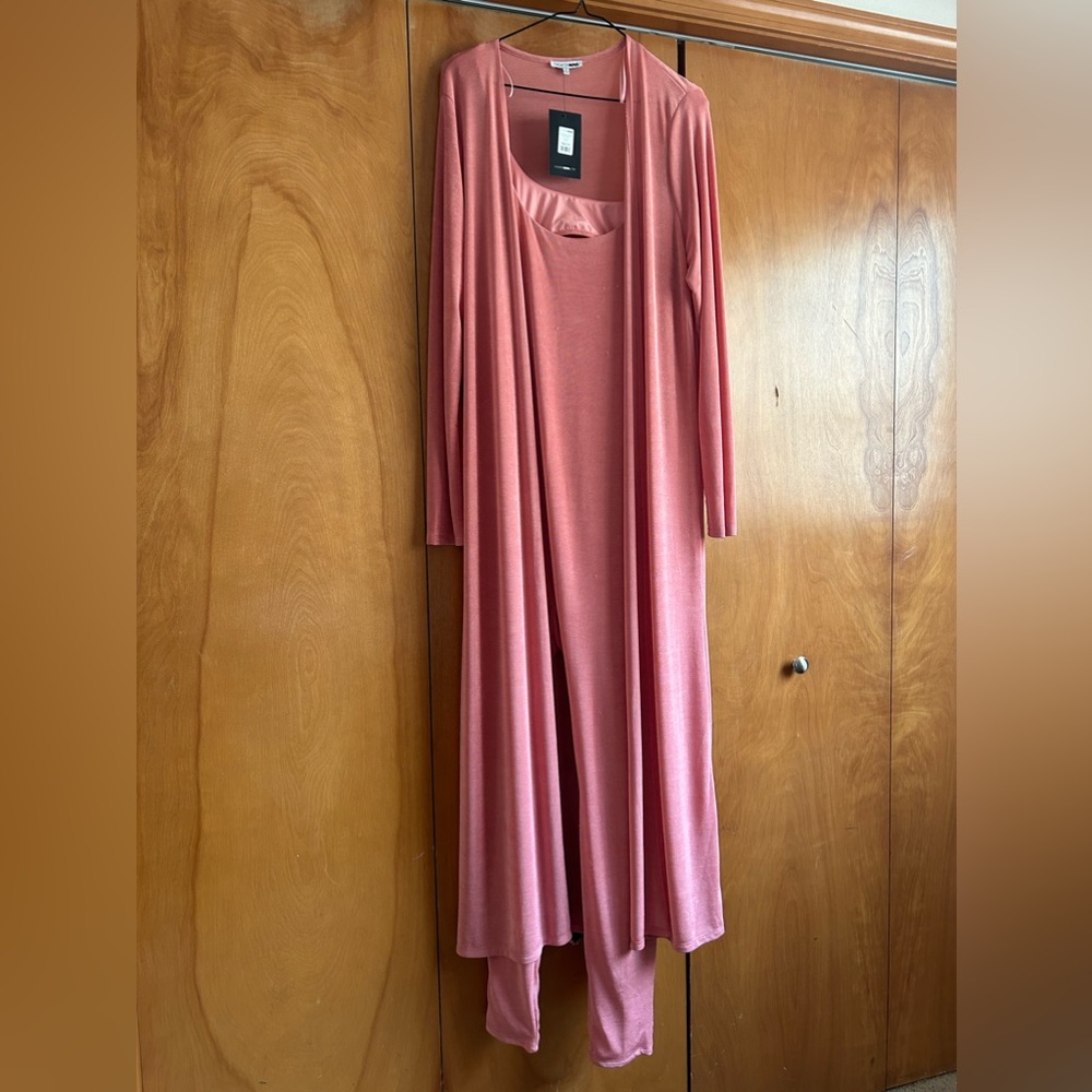 Cute Pink Fashion Nova jumpsuit!